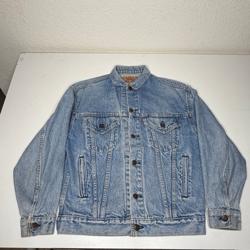 Levi's 57508 0214 Denim Trucker Jacket Light Wash Blue Vintage Made in USA L